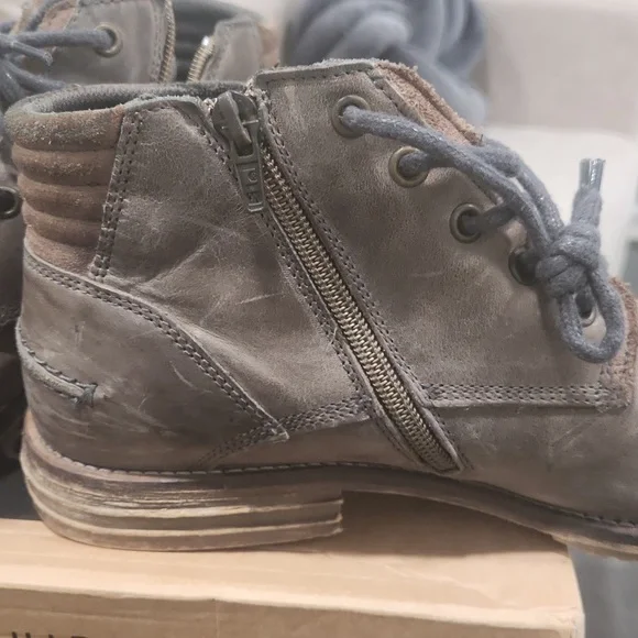 Men's Grey Leather Shoes - Picture 5 of 7